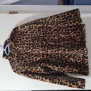 🟢Warm Jacket By Beta’s Choice Medium Size